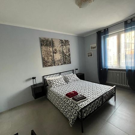 Appartamento La Casa Tra I Tigli Torino Esterno foto