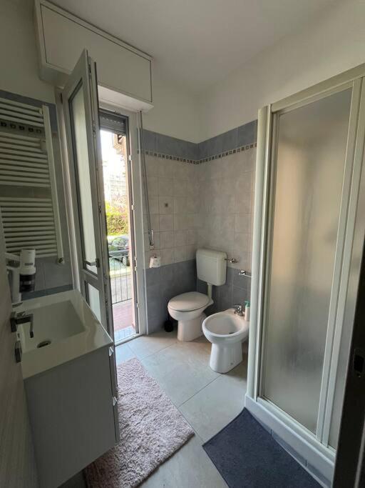 Appartamento La Casa Tra I Tigli Torino Esterno foto